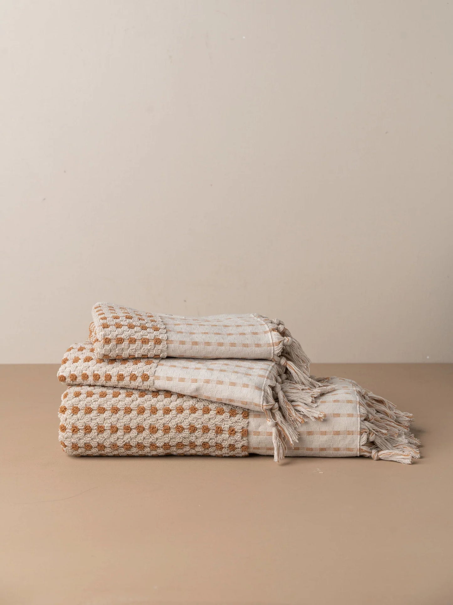 Chickpea Bath Sheet | Stone / Terracotta