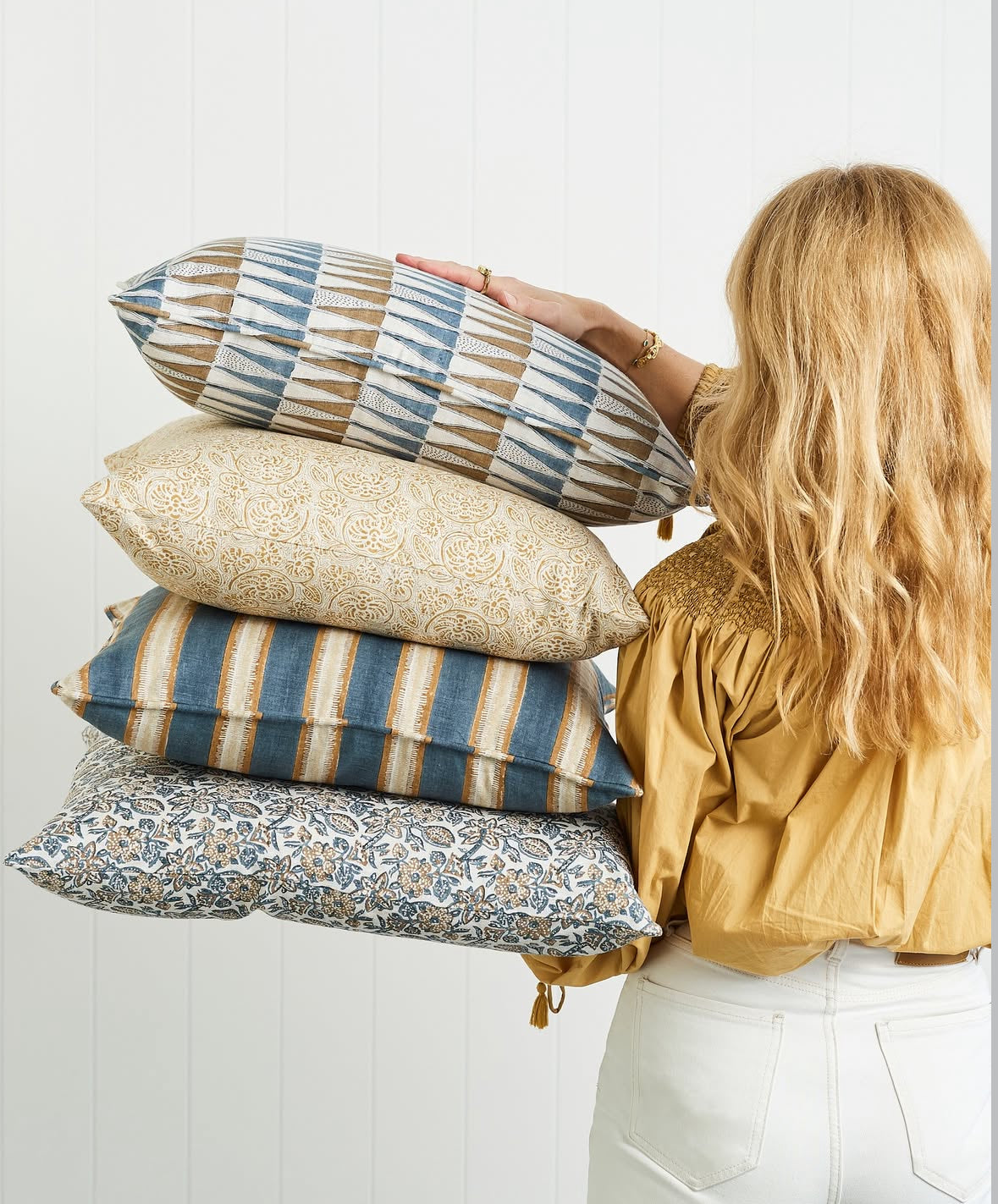 Buzios Desert Cushion