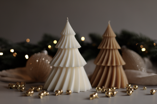 Sweeping Christmas Tree