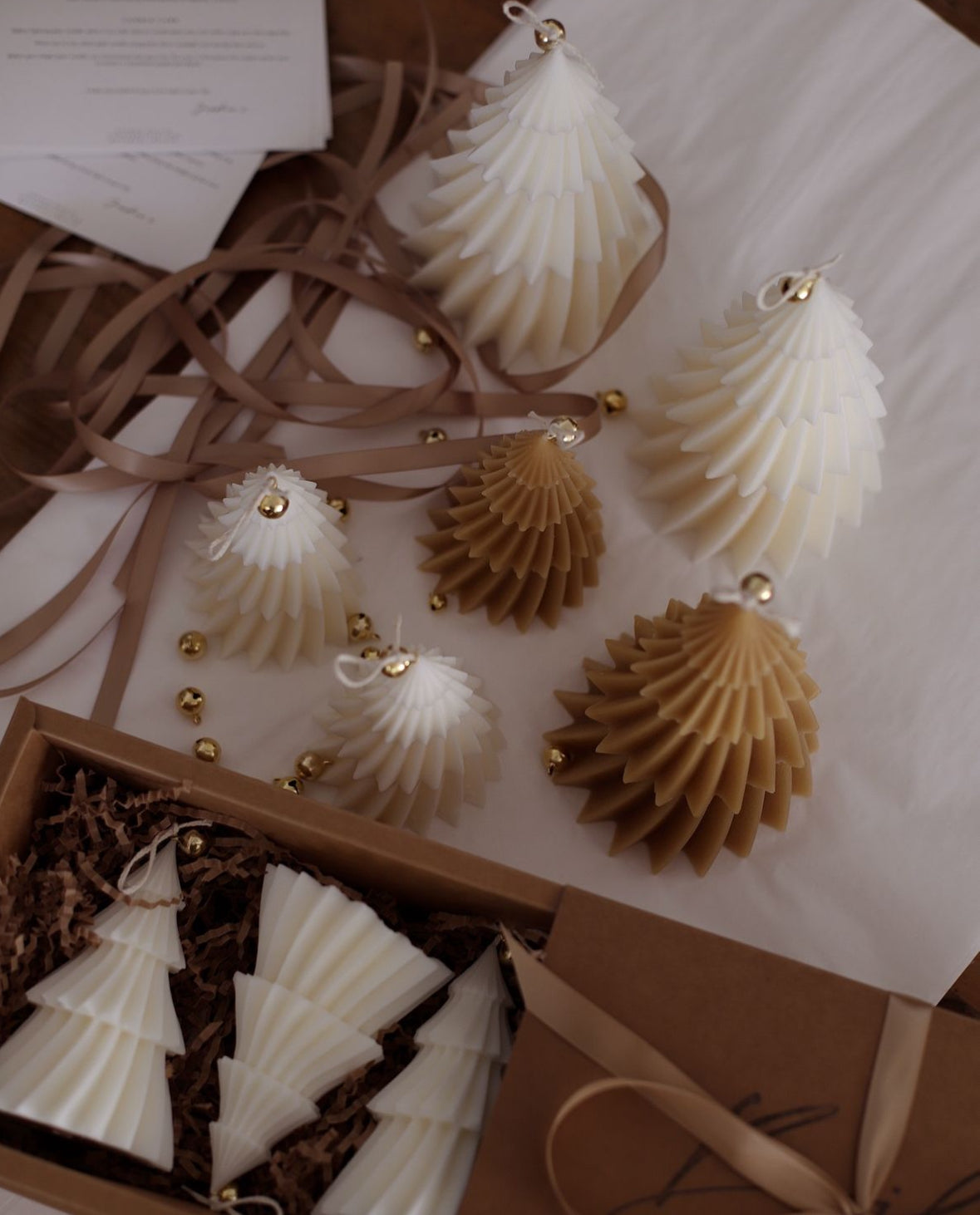 Sweeping Christmas Tree