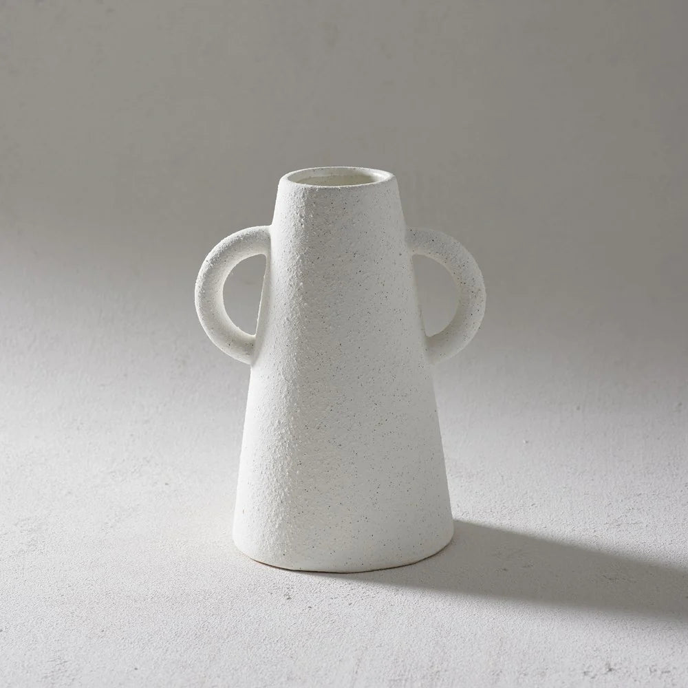 Avriel Vase