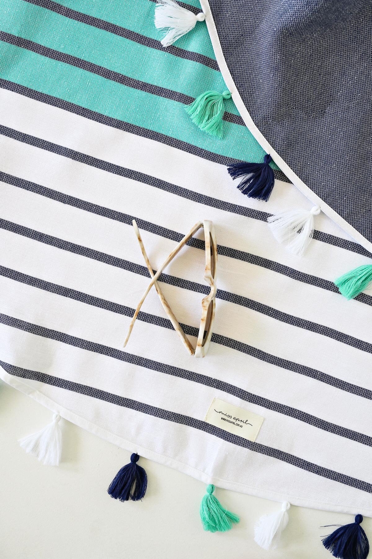 Panama Roundie - Navy & Green