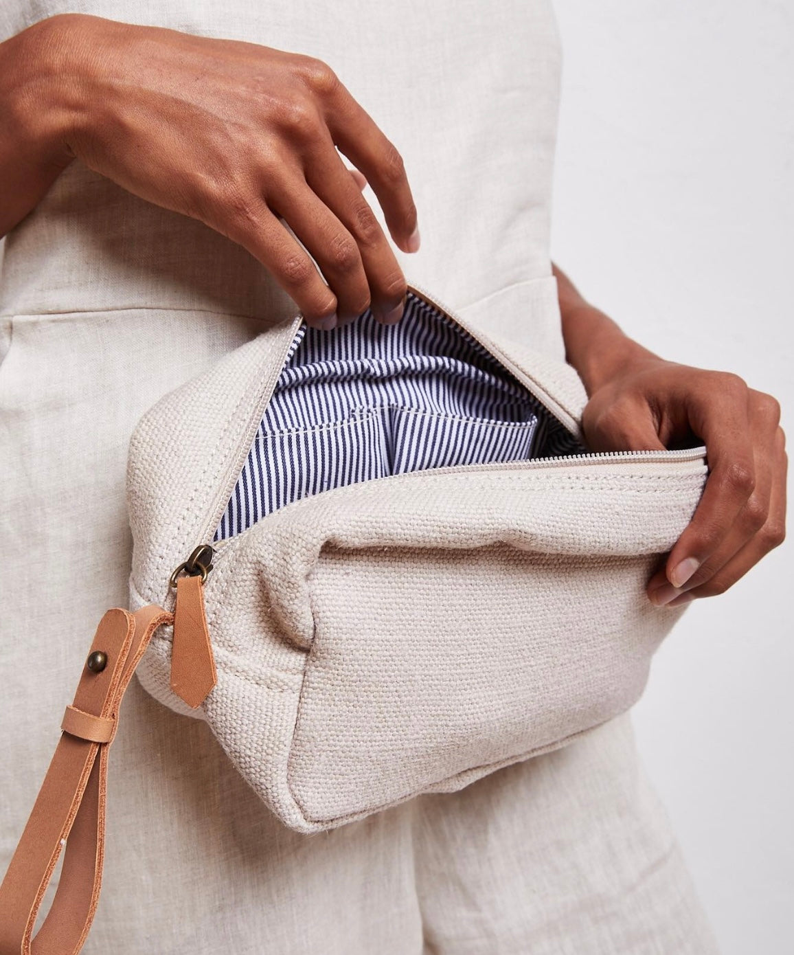 Toiletry Bag - Bone