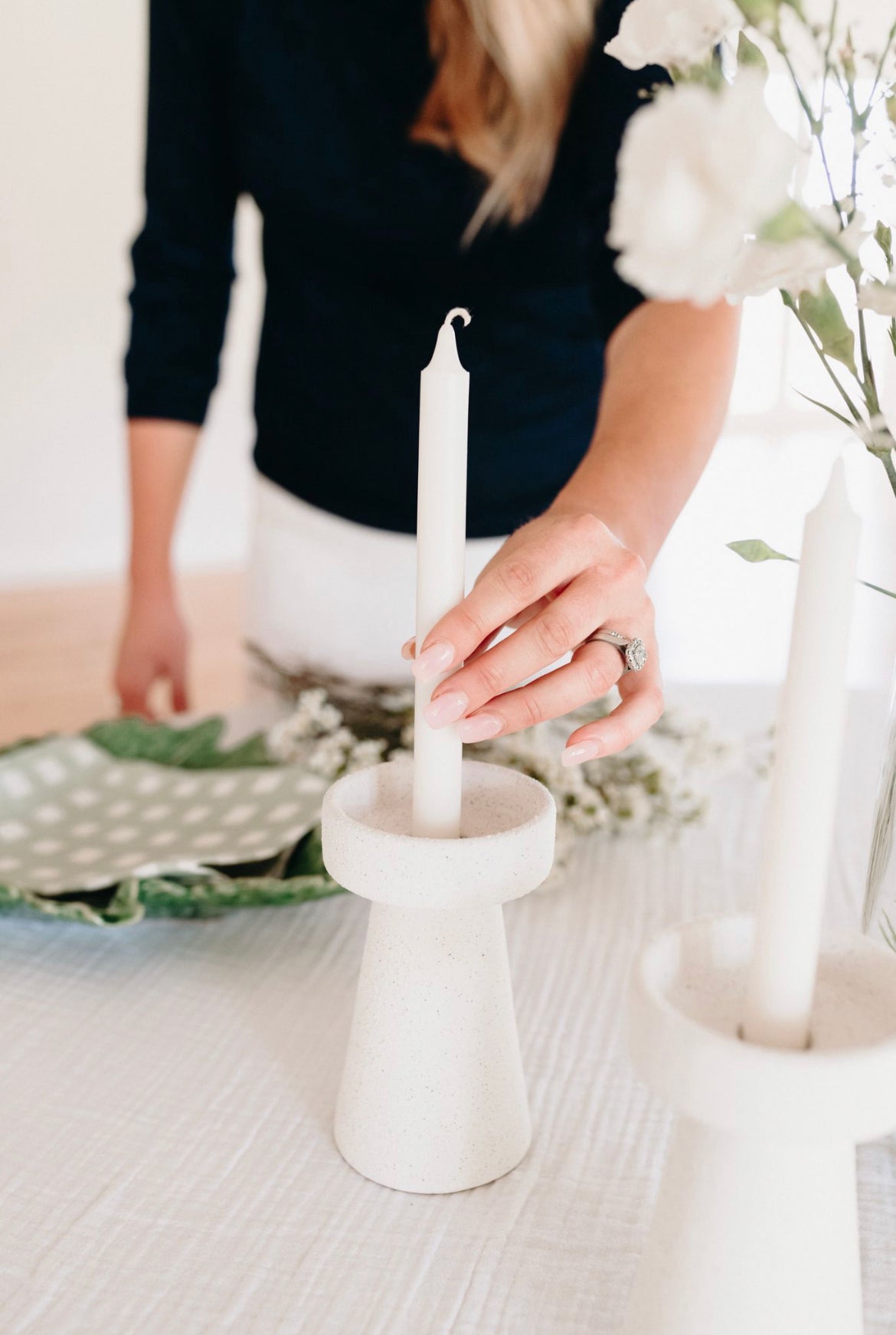 Annie Candlestand