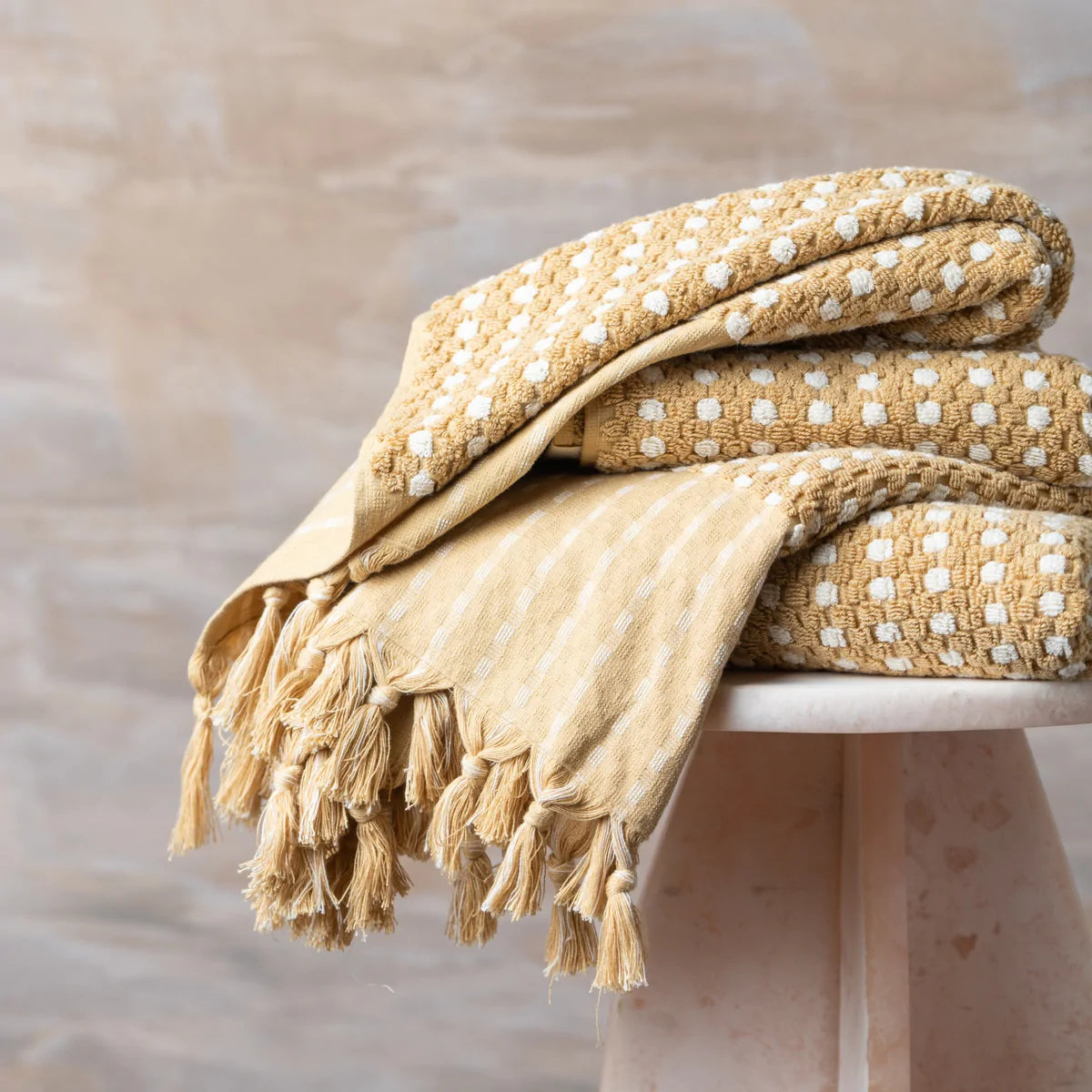 Chickpea Hand Towel | Nutmeg