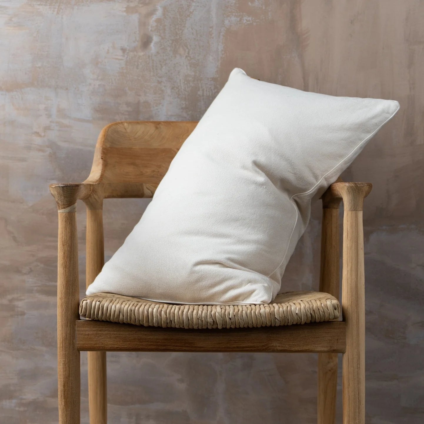 Vintage Wash Cushion | Oatmeal