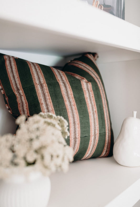 Buzios Rosewood Cushion