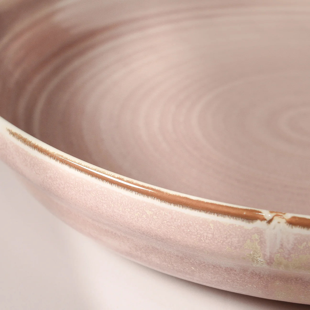 Suiki Serving Bowl ~ Dusty Pink